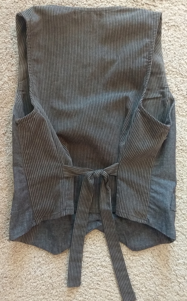 Vest - Picture 4 of 5